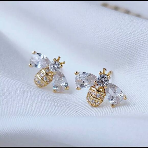 18K God Plated Bee Stud Earrings - Picture 1 of 5